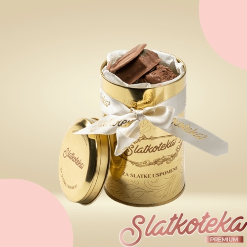 Brownie mini bites u metalnoj kutiji na krem pozadini